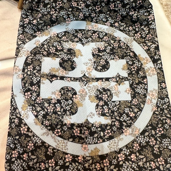 Tory Burch bundle - Picture 5 of 5